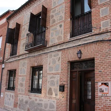 Puerta De Castilla Nyaraló *